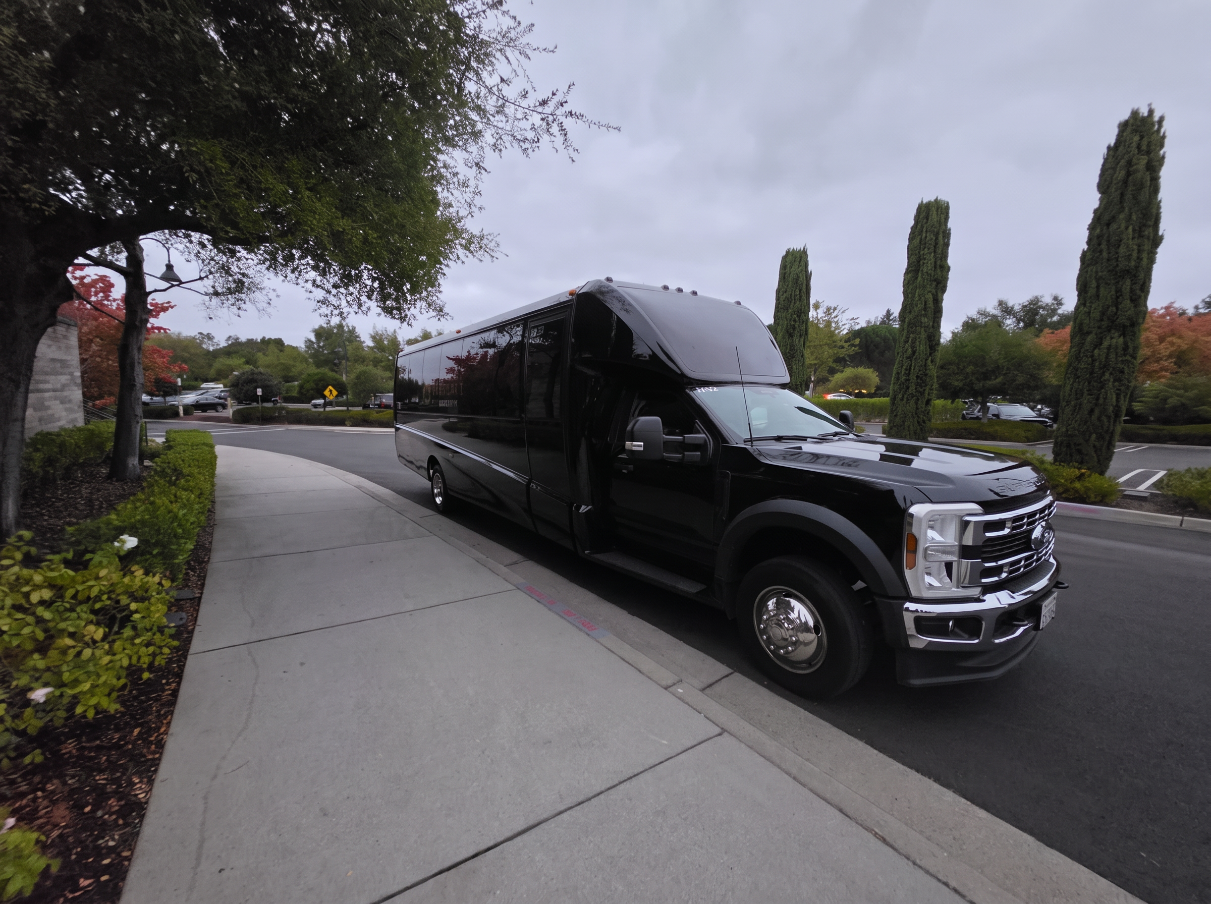 Black Grech executive shuttle for private transfers between SFO, OAK and Napa or Sonoma Wine Country